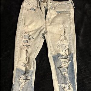 American Eagle Outfitters Light Blue Distressed Skinny Jeans